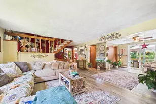 127 Parsonage Way, Attleboro, MA 02703 - Photo 8