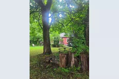 8 White St, Wilbraham, MA 01095 - Photo 4