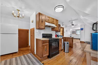 49 Newbern Ave #Apt 3, Somerville, MA 02145 - Photo 2