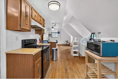 49 Newbern Ave #Apt 3, Somerville, MA 02145 - Photo 6