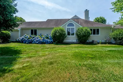 1 Woods Edge Ln #191, Mashpee, MA 02649 - Photo 4