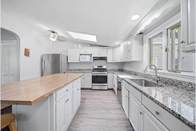 3 Smith Ave, Methuen, MA 01844 - Photo 14