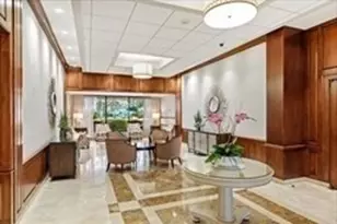 9 Hawthorne Pl, Boston, MA 02114 - Photo 12