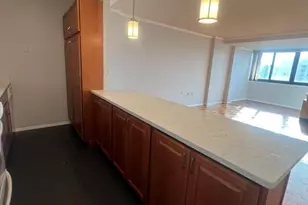 9 Hawthorne Pl, Boston, MA 02114 - Photo 8