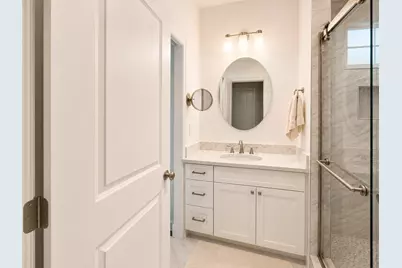 466-468 Medford St #2, Somerville, MA 02145 - Photo 16