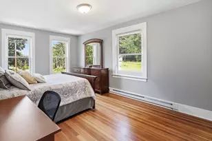 17 Taylor St, South Hadley, MA 01075 - Photo 24