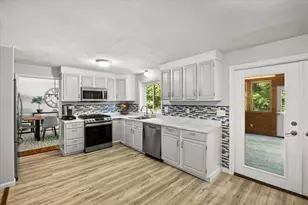 74 Lakeview Rd, Foxboro, MA 02035 - Photo 16