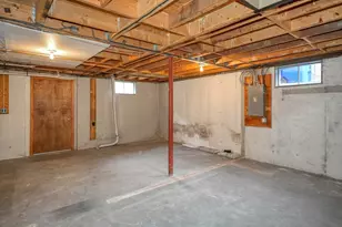 6 Wood Ln, Maynard, MA 01754 - Photo 12