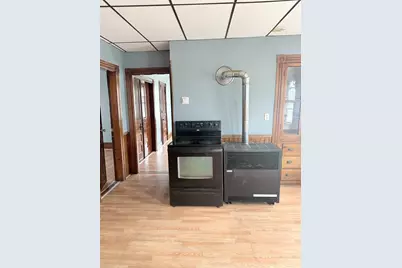 50 Perry Ave #3, Worcester, MA 01610 - Photo 6
