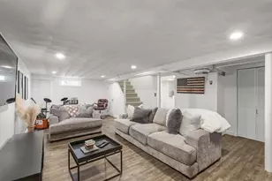 512 Central Ave, Seekonk, MA 02771 - Photo 32