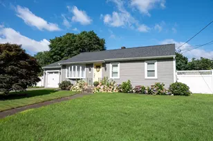 512 Central Ave, Seekonk, MA 02771 - Photo 1