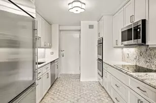 19 Chauncy St, Cambridge, MA 02138 - Photo 8