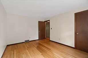 17 Brewster Dr, Bridgewater, MA 02324 - Photo 14