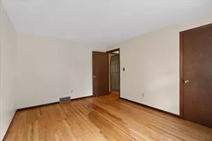 17 Brewster Dr, Bridgewater, MA 02324 - Photo 14