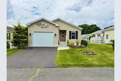 34 Sunrise Lane, Chicopee, MA 01020 - Photo 2