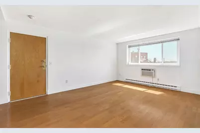 326 Broadway #15, Somerville, MA 02145 - Photo 4