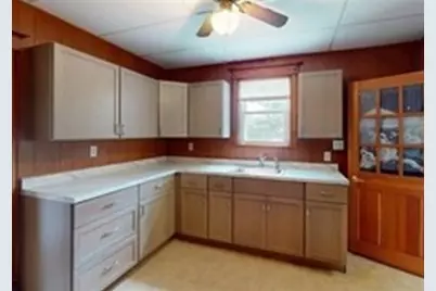 153 Russell Street, Hadley, MA 01035 - Photo 6