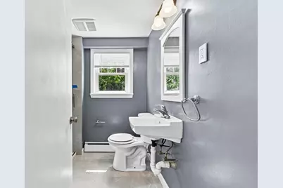 104 Highland St, Brockton, MA 02301 - Photo 12
