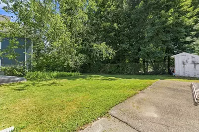 104 Highland St, Brockton, MA 02301 - Photo 30
