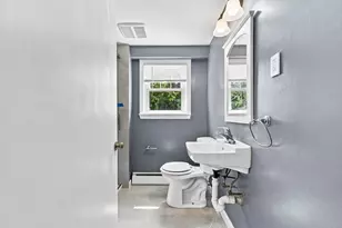 104 Highland St, Brockton, MA 02301 - Photo 12