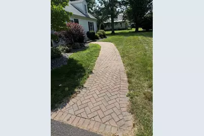 1030 South East Street, Amherst, MA 01002 - Photo 6