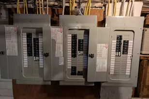 188 Park Ave Aka 127 Institute Rd, Worcester, MA 01609 - Photo 10