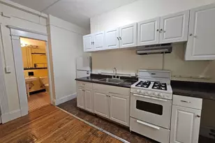 8 Garrison St, Boston, MA 02116 - Photo 6