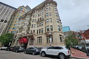 8 Garrison St, Boston, MA 02116 - Photo 10