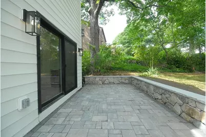 9 Ledge St, Melrose, MA 02176 - Photo 18