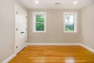 9 Ledge St, Melrose, MA 02176 - Photo 14