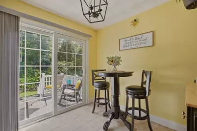 5239 N Main St #18, Fall River, MA 02720 - Photo 10