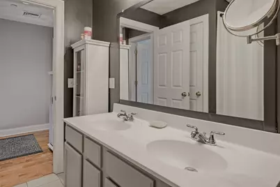 5239 N Main St #18, Fall River, MA 02720 - Photo 22