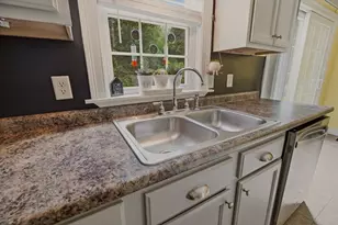 5239 N Main St, Fall River, MA 02720 - Photo 14