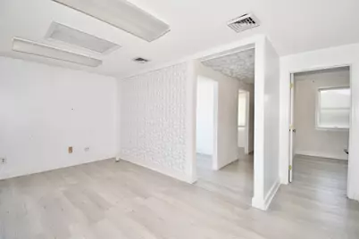 42 Harkness Avenue #2L, East Longmeadow, MA 01028 - Photo 2