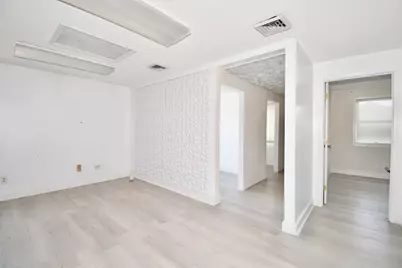 42 Harkness Avenue #2L, East Longmeadow, MA 01028 - Photo 2