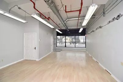 181 Chestnut St #1C, Springfield, MA 01103 - Photo 6