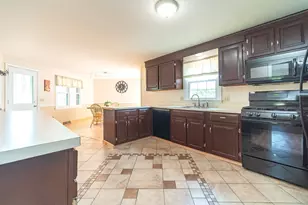 9 Stony Hill Rd, Agawam, MA 01030 - Photo 8