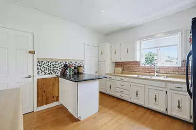 36-38 Gardena St, Boston, MA 02135 - Photo 10