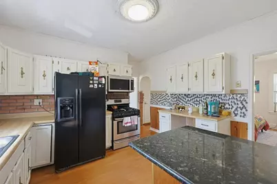 36-38 Gardena St, Boston, MA 02135 - Photo 14