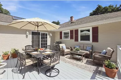 37 Squirrel Rd, Springfield, MA 01108 - Photo 30