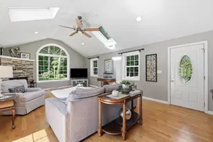 37 Squirrel Rd, Springfield, MA 01108 - Photo 1