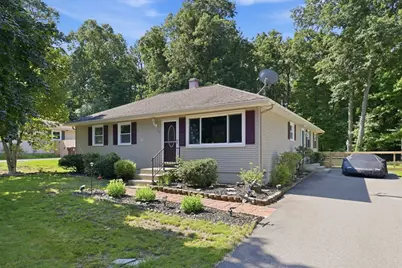 37 Squirrel Rd, Springfield, MA 01108 - Photo 1