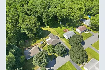 37 Squirrel Rd, Springfield, MA 01108 - Photo 36