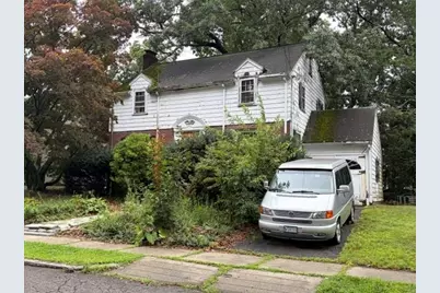 6 Birch Hill Rd, Melrose, MA 02176 - Photo 2