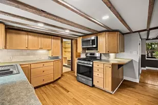 24 Benjamin Dr, Attleboro, MA 02703 - Photo 8