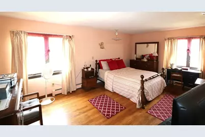 92 East Ave, North Adams, MA 01247 - Photo 8