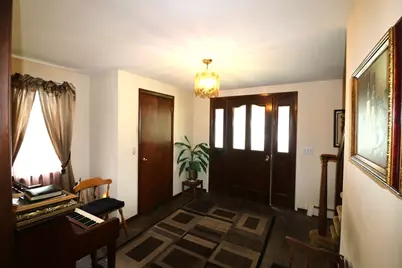 92 East Ave, North Adams, MA 01247 - Photo 4