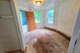 32 Westminister St, Pittsfield, MA 01201 - Photo 8