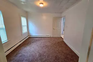 32 Westminister St, Pittsfield, MA 01201 - Photo 6