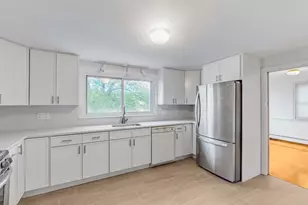 57 Spy Pond Ln, Arlington, MA 02474 - Photo 8